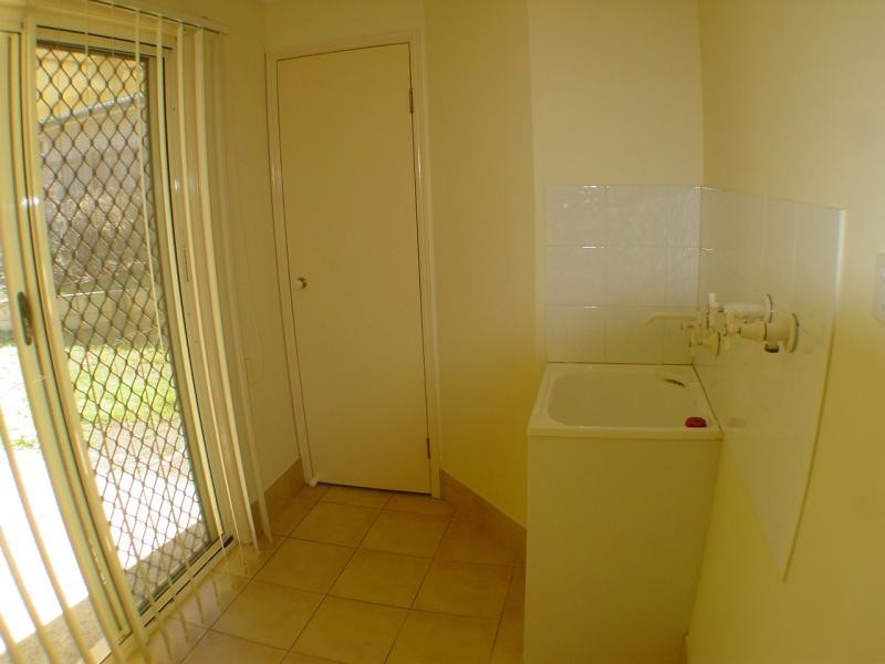 44 Berkshire  Pl, Springfield Lakes QLD 4300