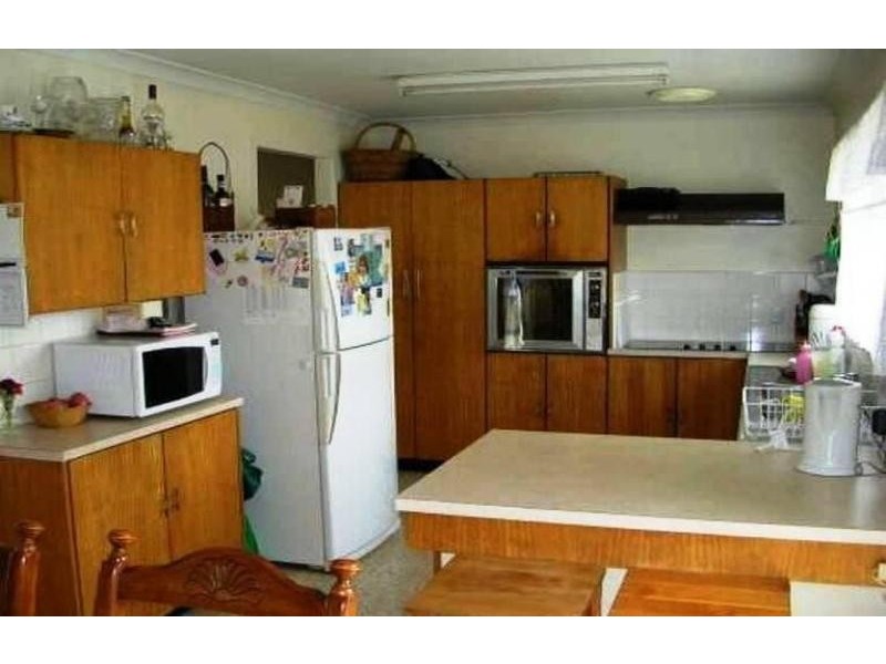 49 Lewana St, Mansfield QLD 4122