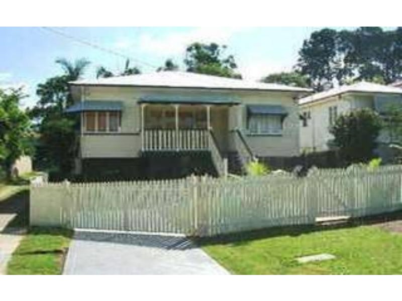 23 Esther  St, Tarragindi QLD 4121