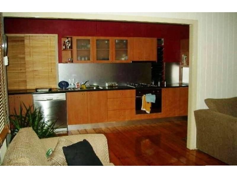 23 Esther  St, Tarragindi QLD 4121