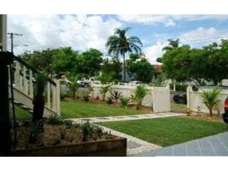 23 Esther  St, Tarragindi QLD 4121