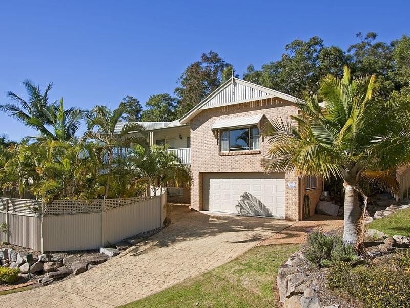 17 Monet Cres, Mackenzie QLD 4156