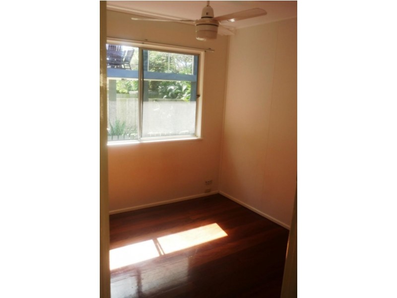 73 Cavell St, Birkdale QLD 4159