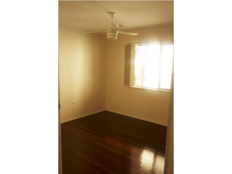 73 Cavell St, Birkdale QLD 4159