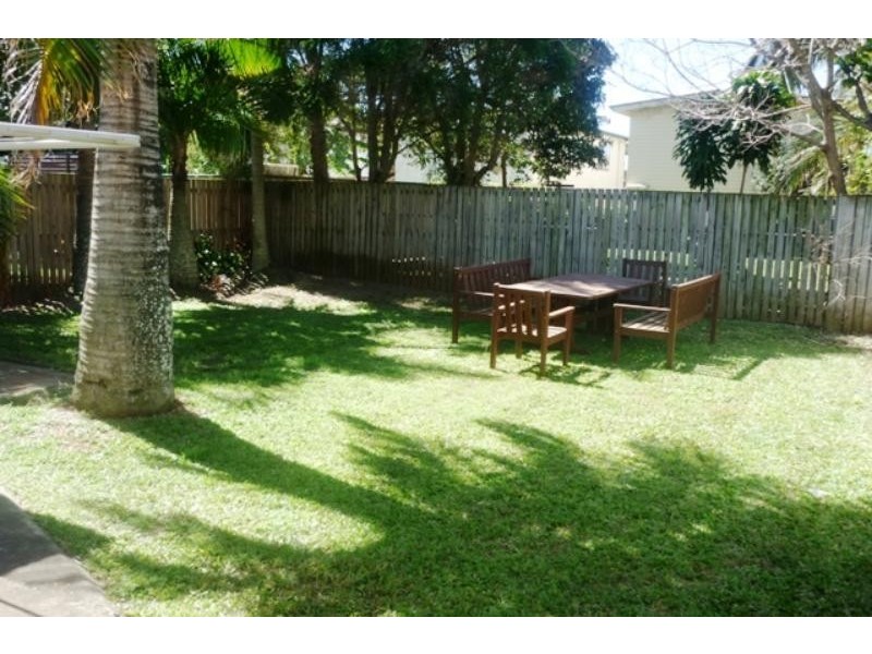 73 Cavell St, Birkdale QLD 4159