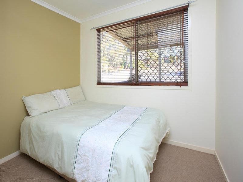 192 Bapaume Rd, Holland Park QLD 4121