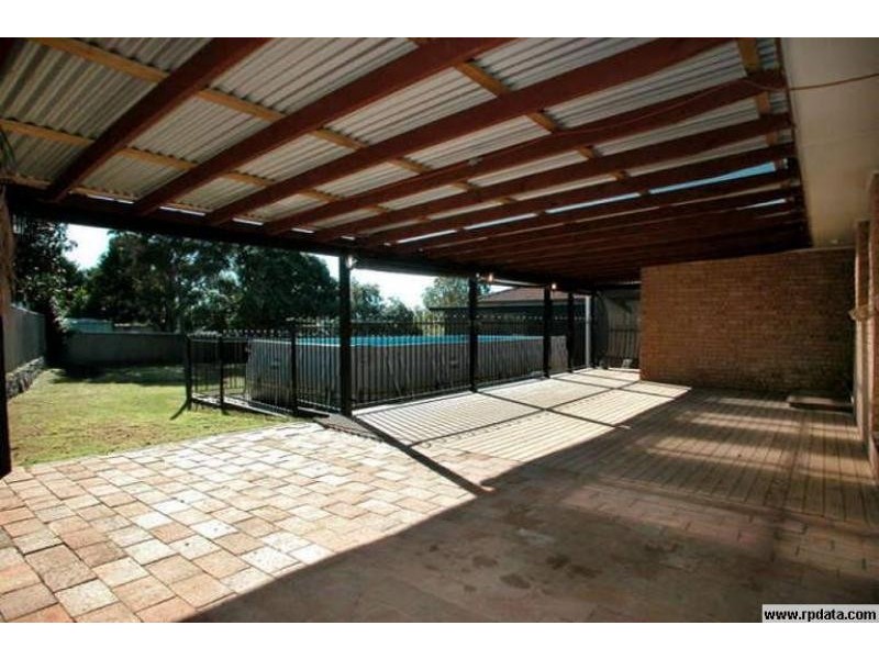 14 Colony Gdn, Horsley NSW 2530