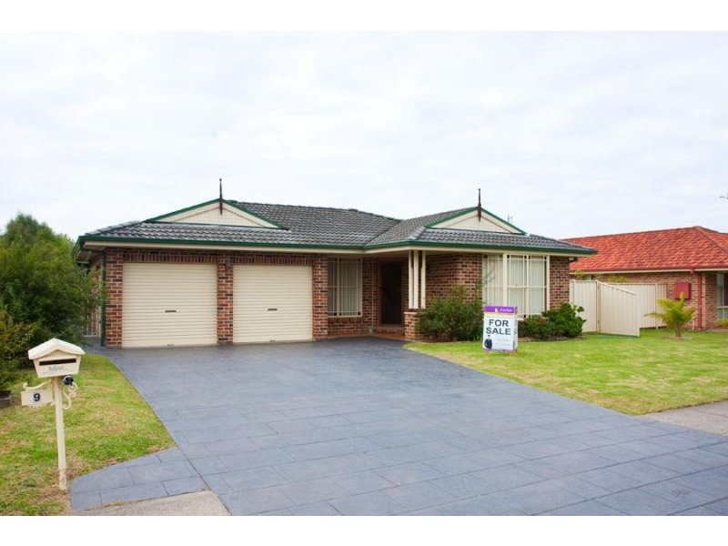 9 Cachia Bvd, Horsley NSW 2530
