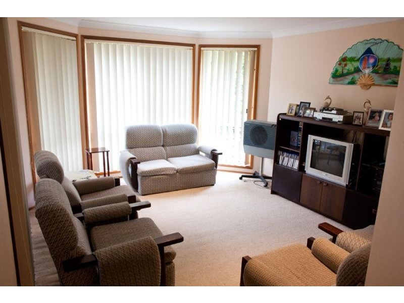 9 Cachia Bvd, Horsley NSW 2530