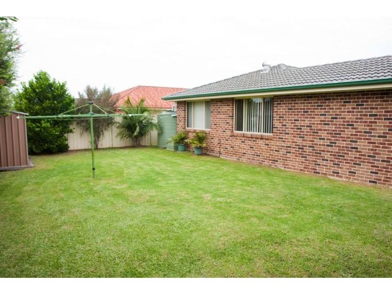 9 Cachia Bvd, Horsley NSW 2530