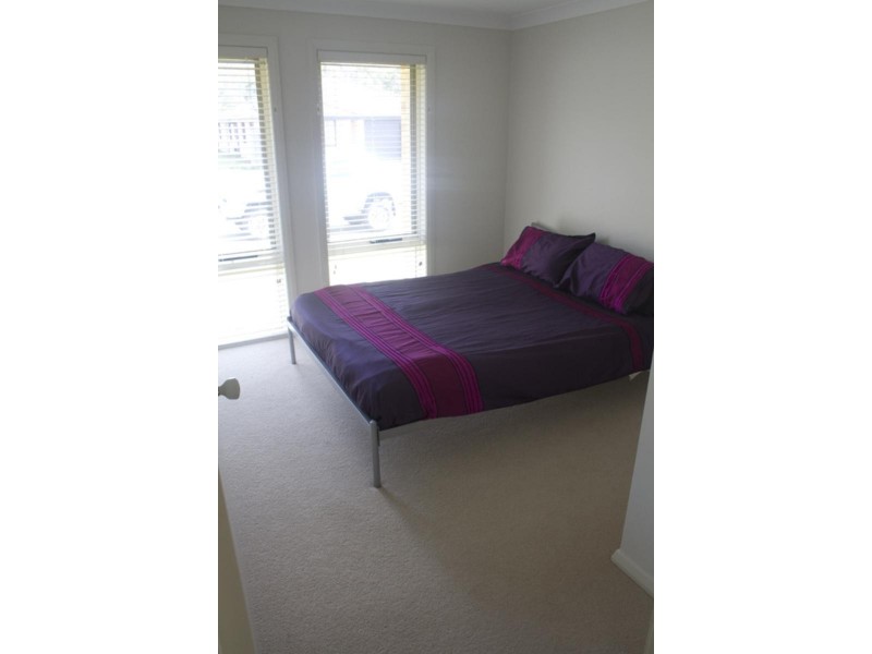 15 McLeod Pl, Horsley NSW 2530