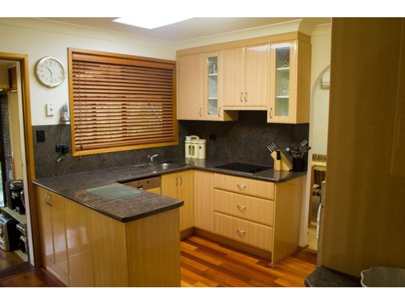 Farmborough Heights NSW 2526