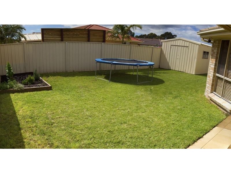 21 Amanda Pl, Horsley NSW 2530