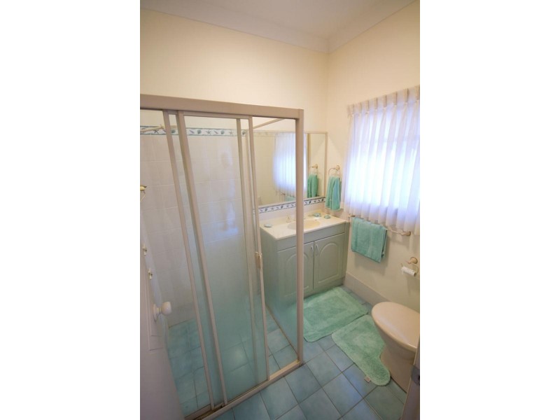 18 Ragamuffin Cct, Shell Cove NSW 2529