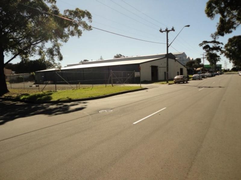 Coniston NSW 2500