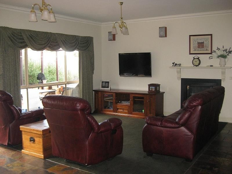 5 Chenoweth Ct, Warrnambool VIC 3280