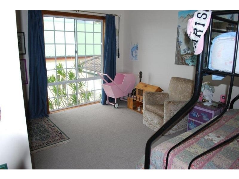 5 Waratah Rd, Engadine NSW 2233