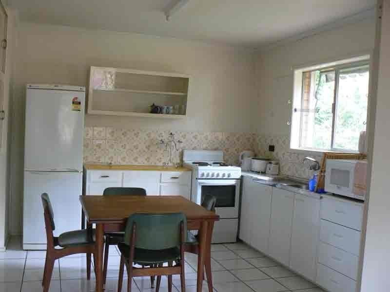 7 Government Rd, Labrador QLD 4215