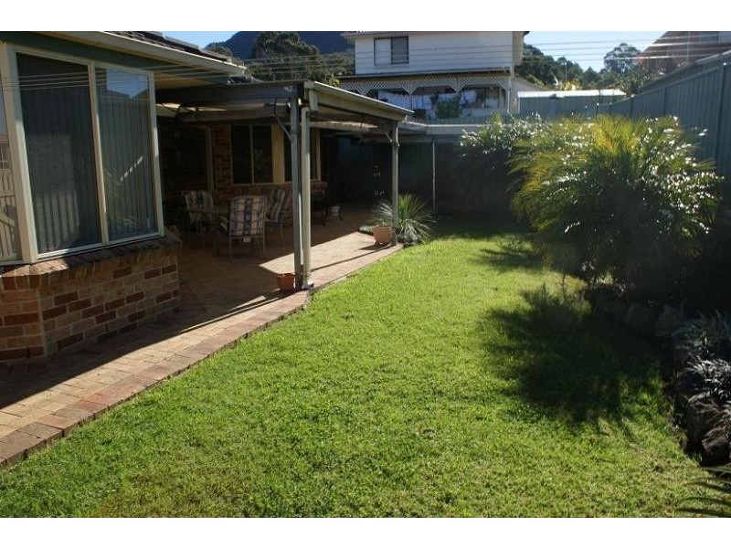 176 Panorama Dr, Farmborough Heights NSW 2526