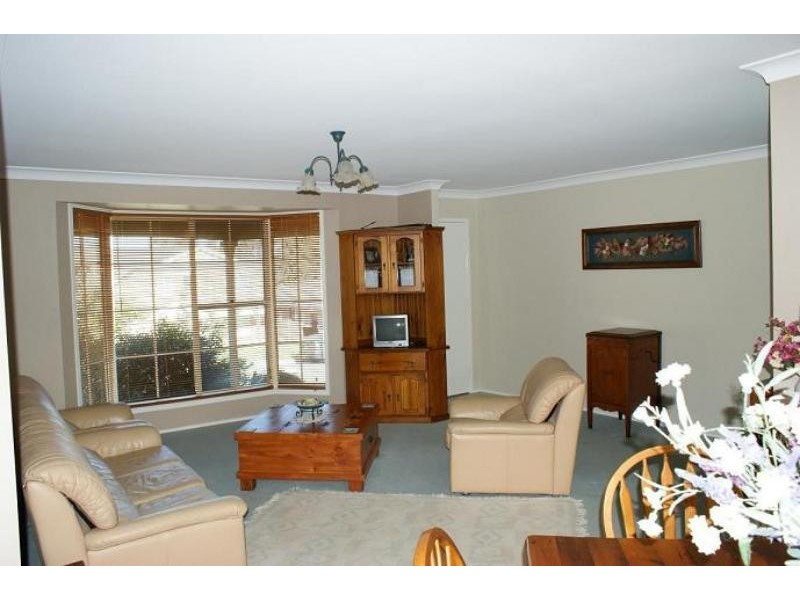 176 Panorama Dr, Farmborough Heights NSW 2526