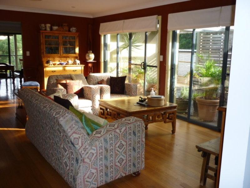 3 Clarence Rd, Springfield NSW 2250