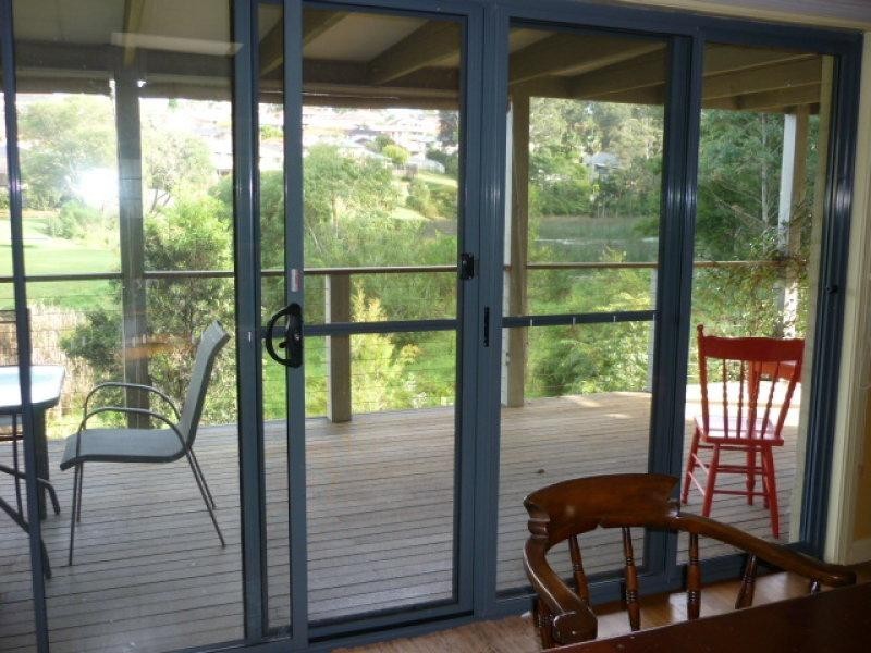 3 Clarence Rd, Springfield NSW 2250