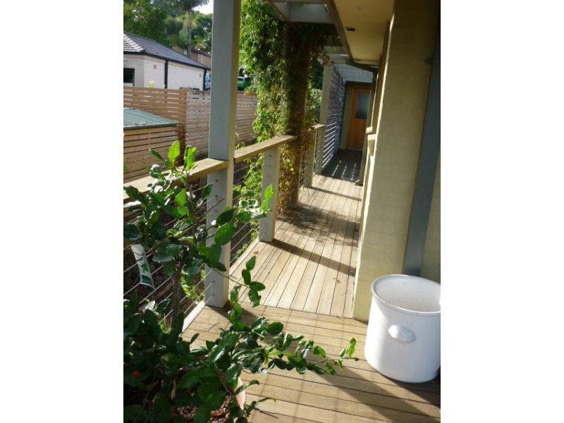 3 Clarence Rd, Springfield NSW 2250