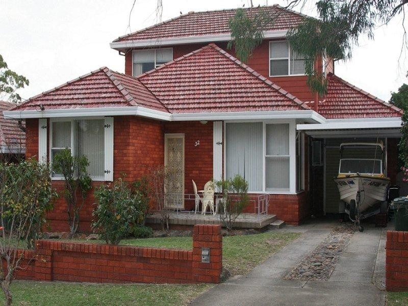 32 Garnet Rd, Miranda NSW 2228