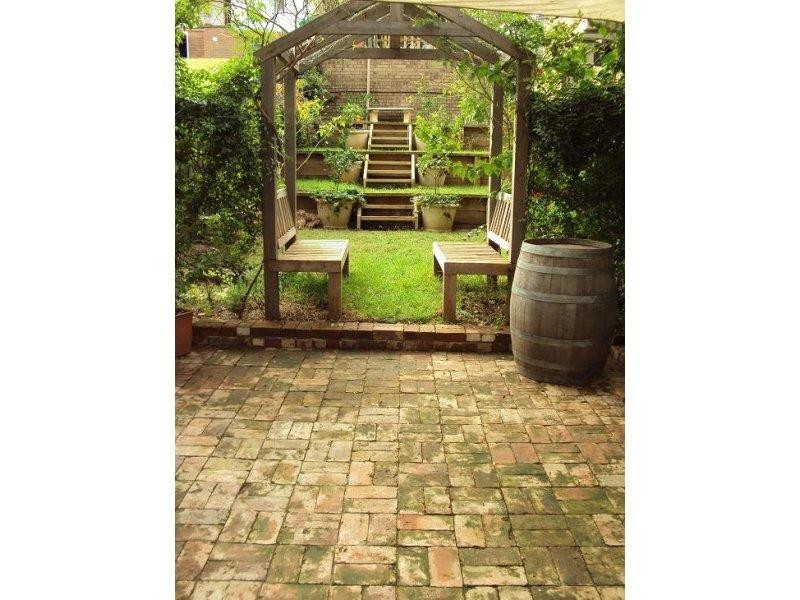 13 Carl Lane, Muswellbrook NSW 2333