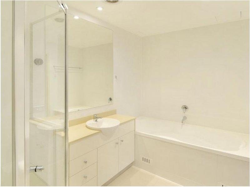 6-10 Romsey St, Waitara NSW 2077