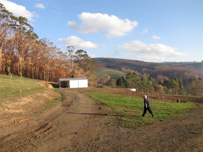 1000 Jeeralang North Rd, Jeeralang VIC 3840