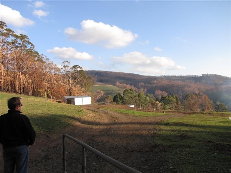 1000 Jeeralang North Rd, Jeeralang VIC 3840