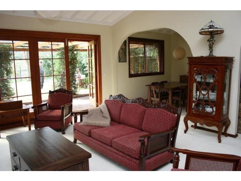 44 John St, Avalon NSW 2107