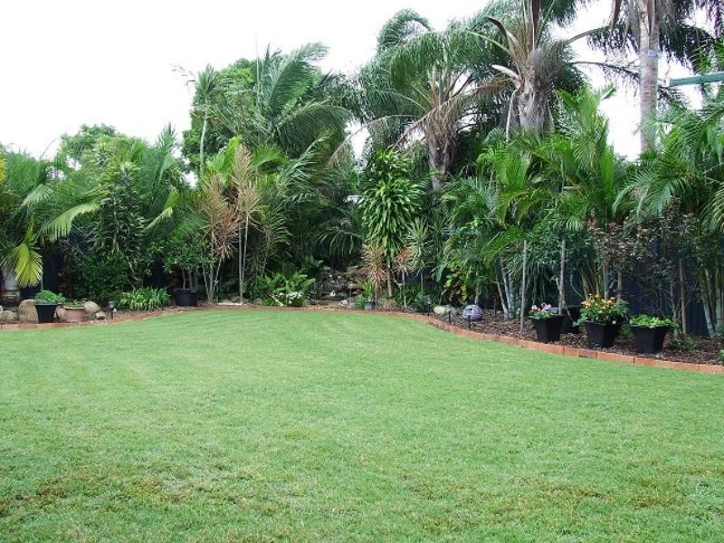 9 Aqualine Dr, Point Vernon QLD 4655