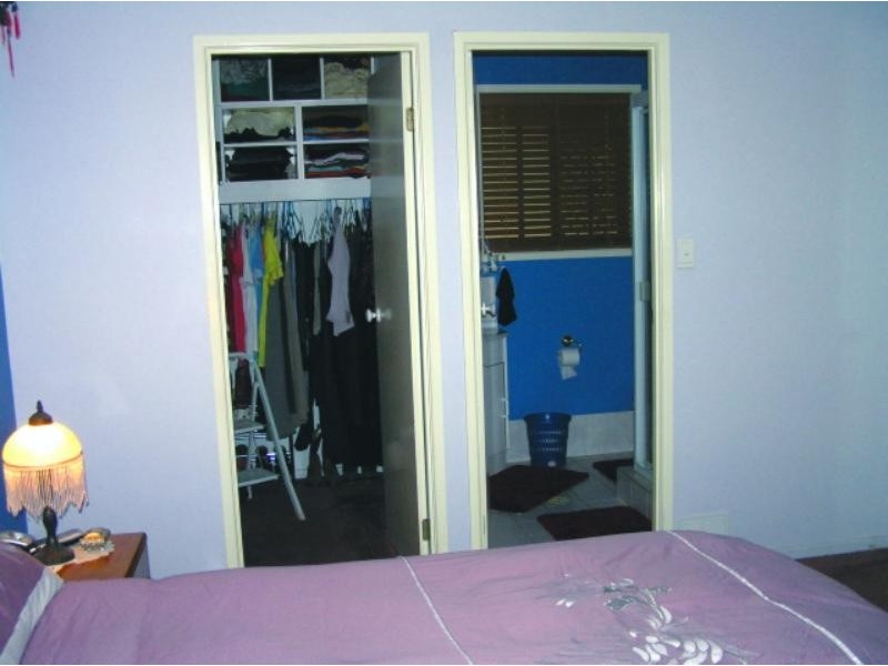 166 Pioneer Cres, Bellbowrie QLD 4070