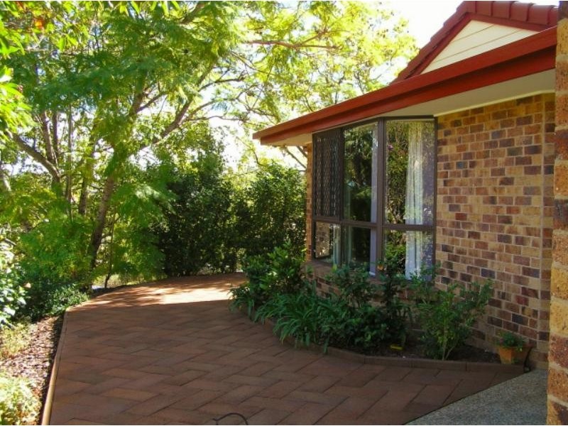 166 Pioneer Cres, Bellbowrie QLD 4070