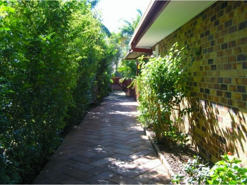 166 Pioneer Cres, Bellbowrie QLD 4070