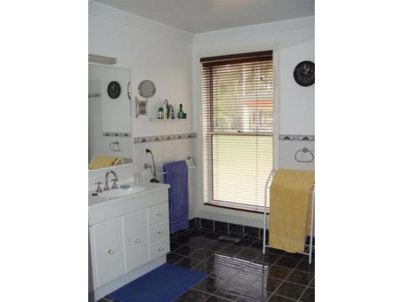 175 Torbay Rd, Chandler QLD 4155