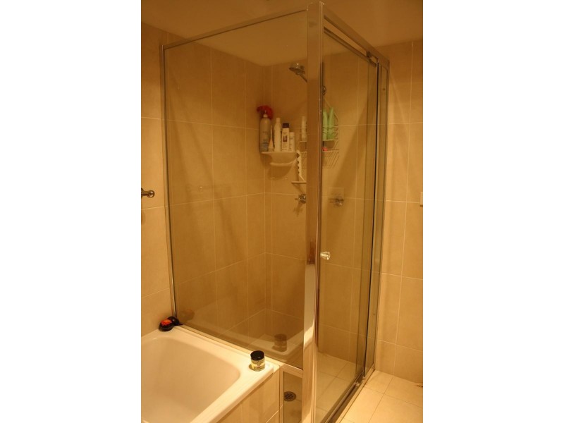 1/17 Ian Bruce Cres, Balgownie NSW 2519