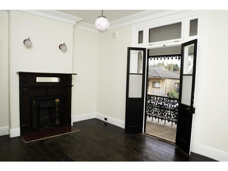 14 Lincoln St, Dulwich Hill NSW 2203