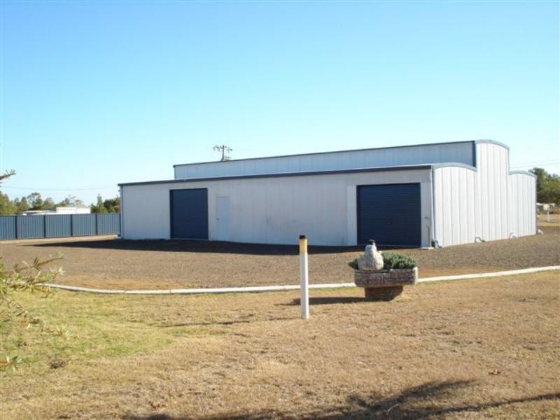 31 Bramston St, Banana QLD 4702