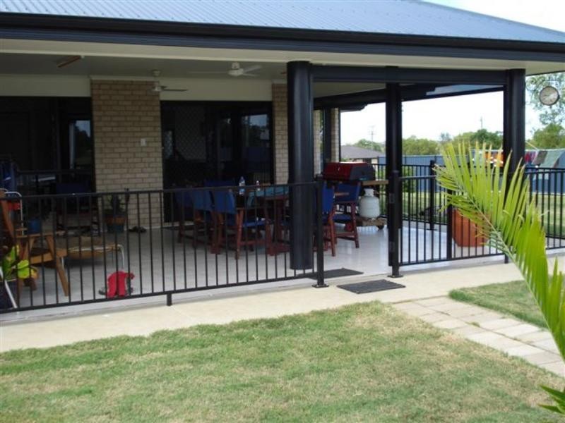 31 Bramston St, Banana QLD 4702