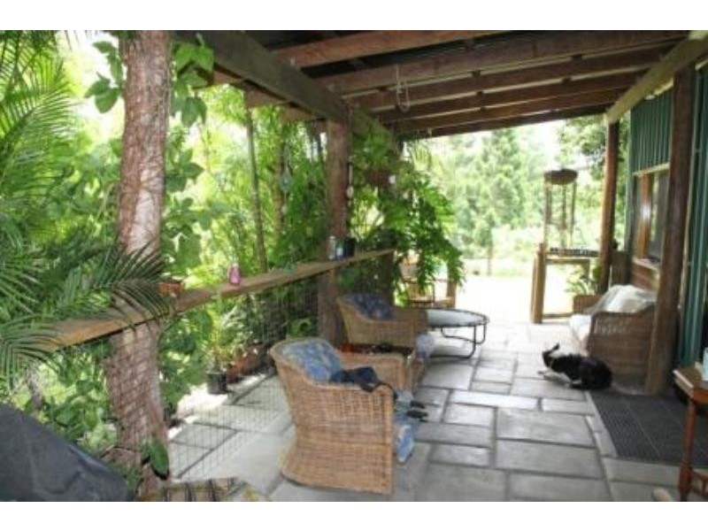 74 Domenica Dr, Sugarloaf QLD 4800