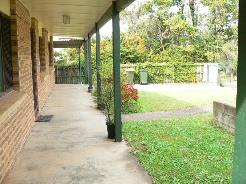4 Redpath St, Wishart QLD 4122