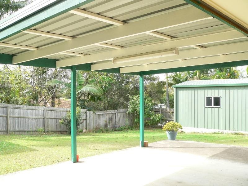 4 Redpath St, Wishart QLD 4122