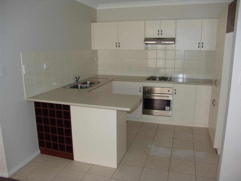 6/21a Woodlawn Ave, Mangerton NSW 2500