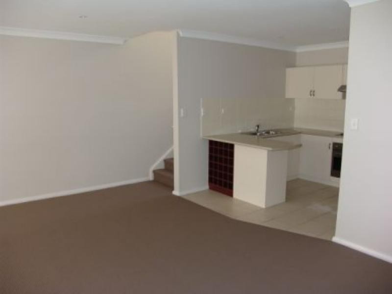 6/21a Woodlawn Ave, Mangerton NSW 2500