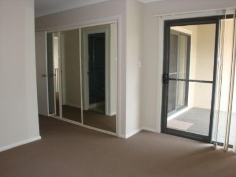 6/21a Woodlawn Ave, Mangerton NSW 2500