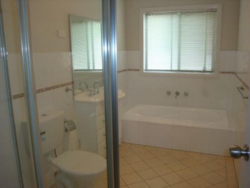 6/21a Woodlawn Ave, Mangerton NSW 2500