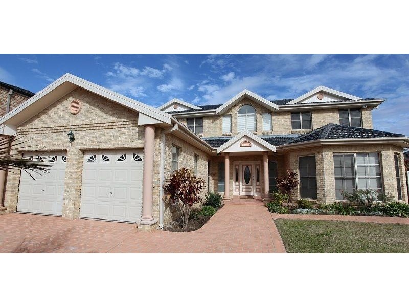 45 Boronia Dr, Voyager Point NSW 2172